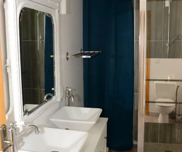 Nostra Demora Bed & Breakfast 3*